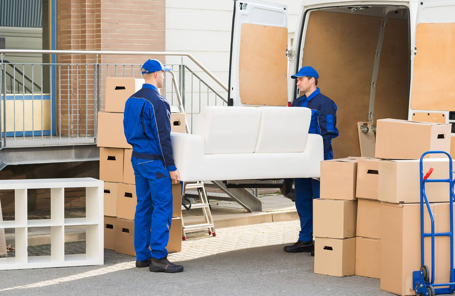 CANONICO TRASLOCHI & TRASPORTI